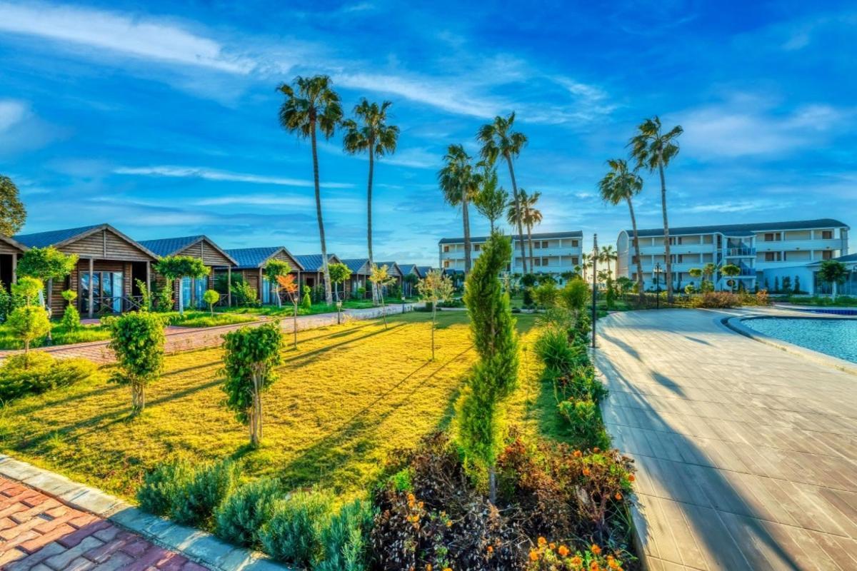 Lord Marina Hotel & Bungalows Alanya Bagian luar foto