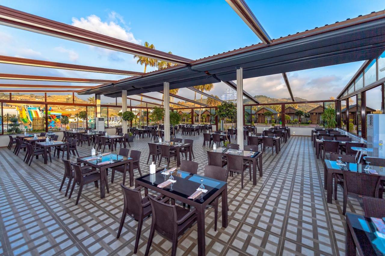 Lord Marina Hotel & Bungalows Alanya Bagian luar foto