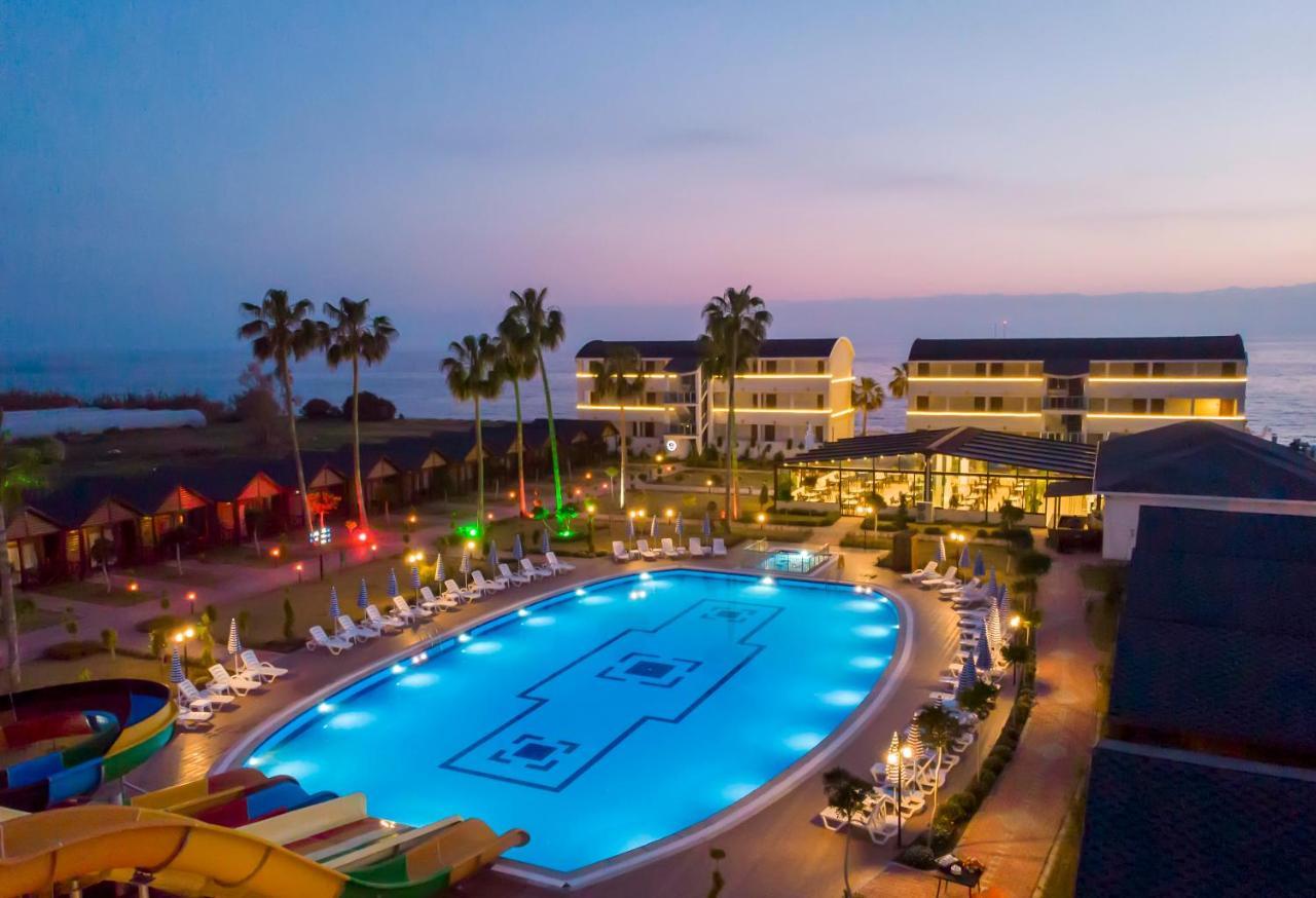 Lord Marina Hotel & Bungalows Alanya Bagian luar foto