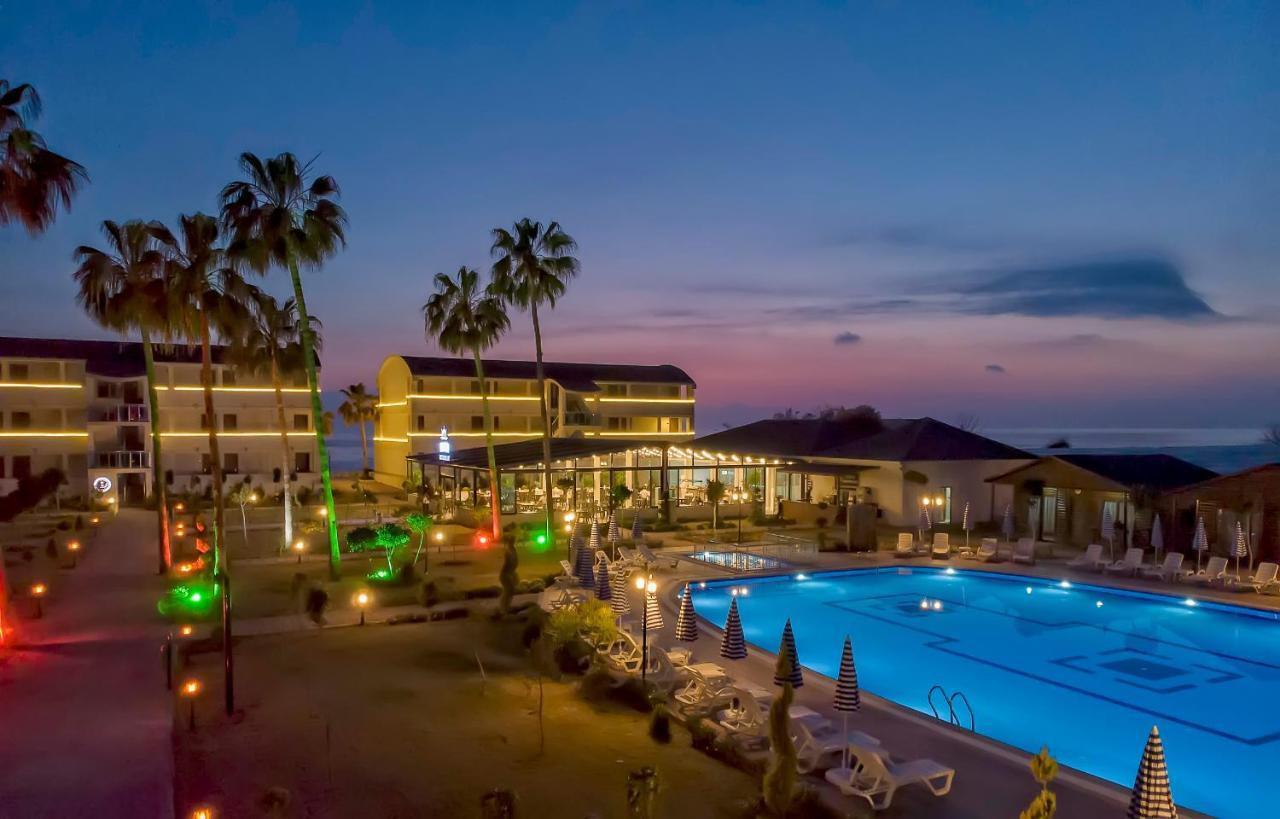 Lord Marina Hotel & Bungalows Alanya Bagian luar foto