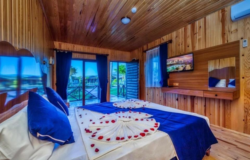 Lord Marina Hotel & Bungalows Alanya Bagian luar foto